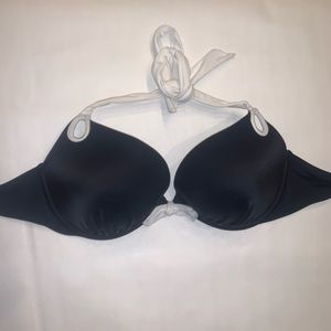 Victoria’s secret bombshell bikini